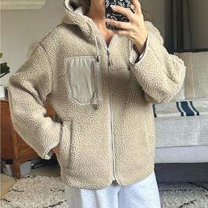 H&M women’s teddy bear jacket size small